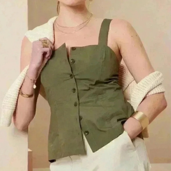 Banana Republic Tops - NWT Banana Republic  Button Up Tank Flare Sleeveless Green Size 8